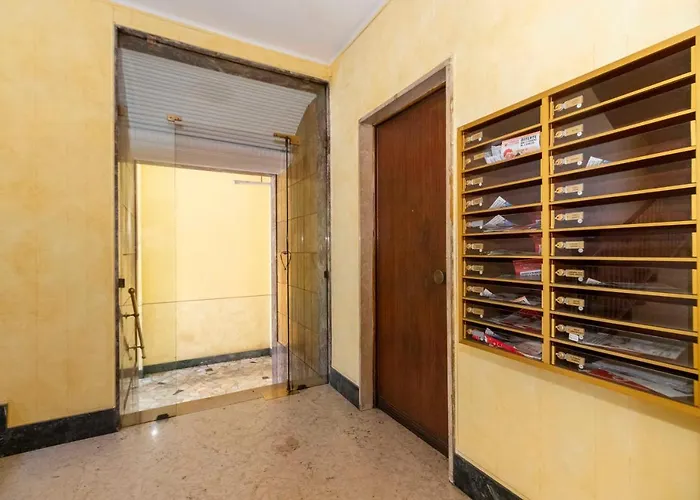 Santa Rita District Functional Flat